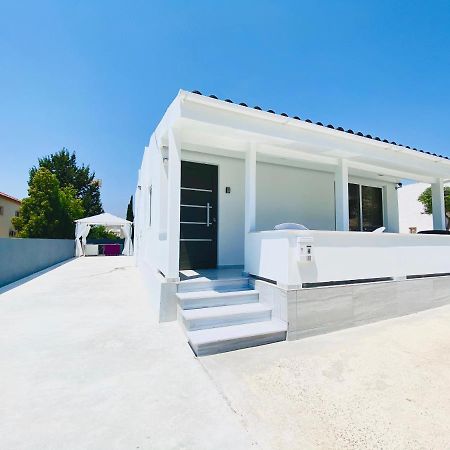 Sandy Bay Villa Aya Napa Dış mekan fotoğraf
